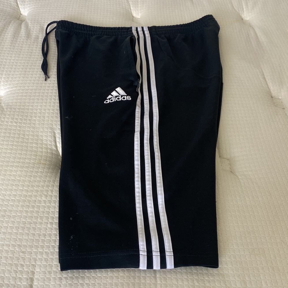 ✅Men Adidas Shorts Size L